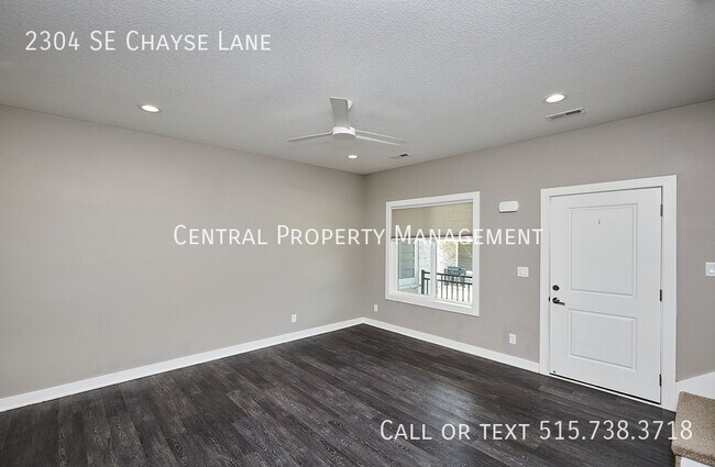 Building Photo - 2304 SE Chayse Ln