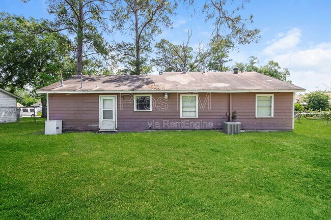 Building Photo - 11235 Lemond Dr