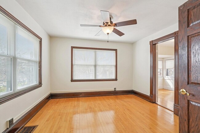 Building Photo - 1660 N Marshall St