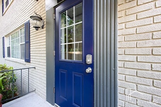 Building Photo - 1643 Briarcliff Rd NE
