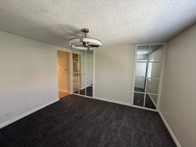 Building Photo - 28015 Sarabande Ln