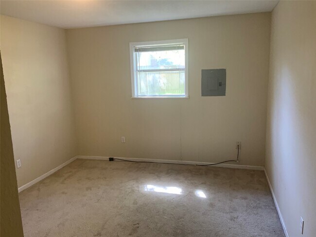 Building Photo - 4906 Monteith Dr