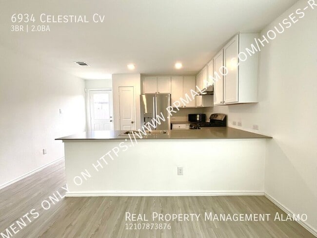 Building Photo - 6934 Celestial Cv