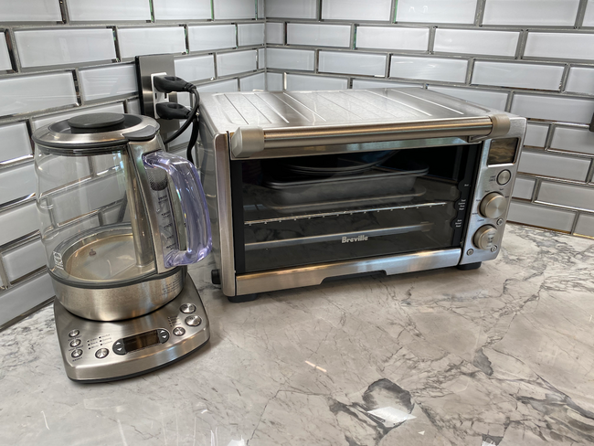 Breville toaster oven and tea kettle - 3435 California Ave SW