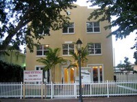Building Photo - 843 SW 13th Ave