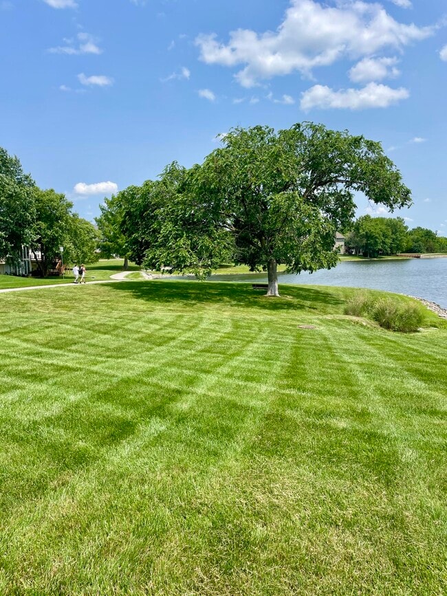 Building Photo - 4900 Royal Lytham Dr
