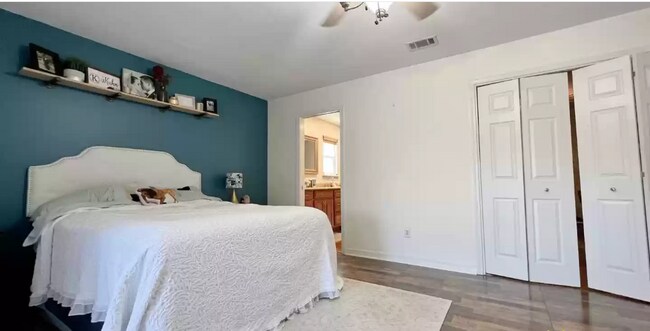 Master Bed - 21 Ruby Cir