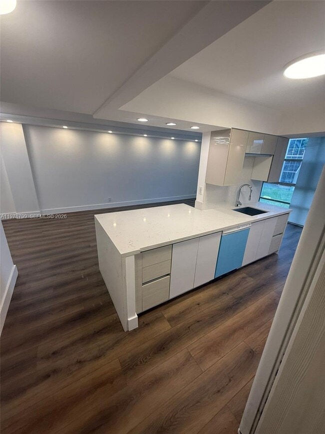 Building Photo - 851 Three Islands Boulevard