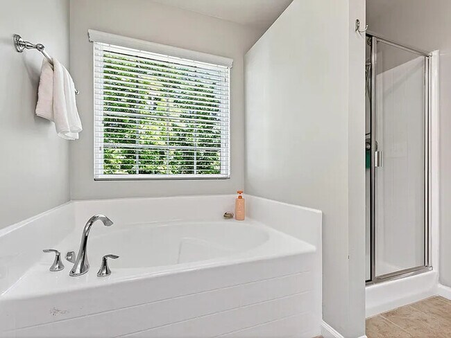 Building Photo - Earn Wealth While Leasing – Like a Homeowner – Lease to Own