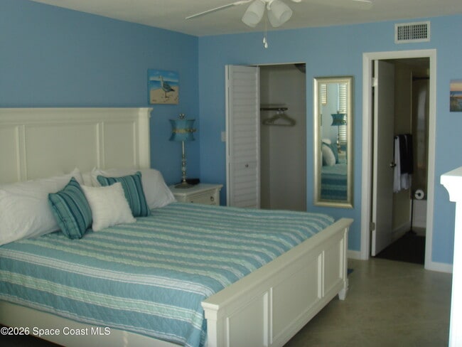 Building Photo - 1175 Jimmy Buffett Mem Hwy