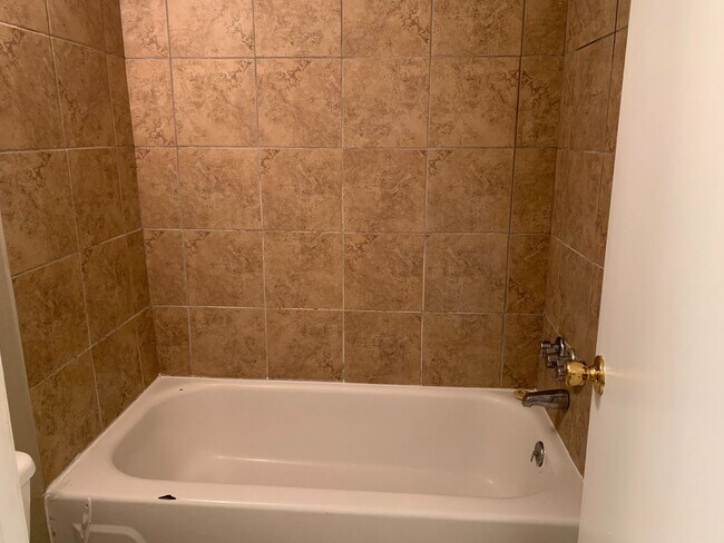 Building Photo - 1719 Ridge Oak Pl