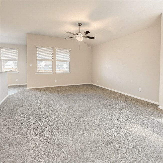 Building Photo - 2220 Cedar Vly Dr