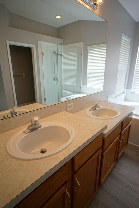 Building Photo - Beautiful home in The Enclave in Westchase