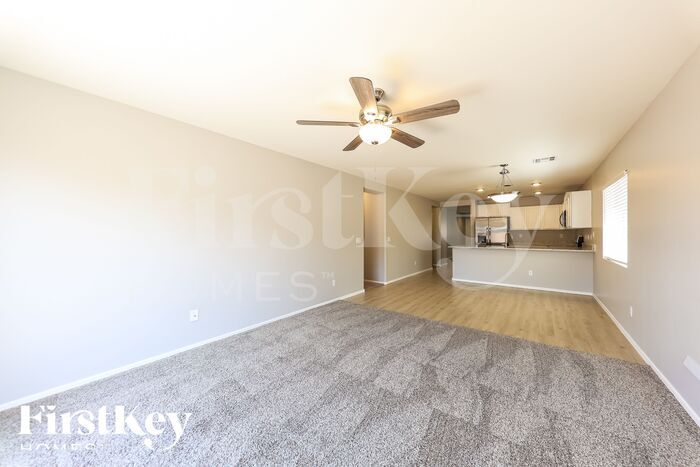 Building Photo - 11597 W Vogel Ave
