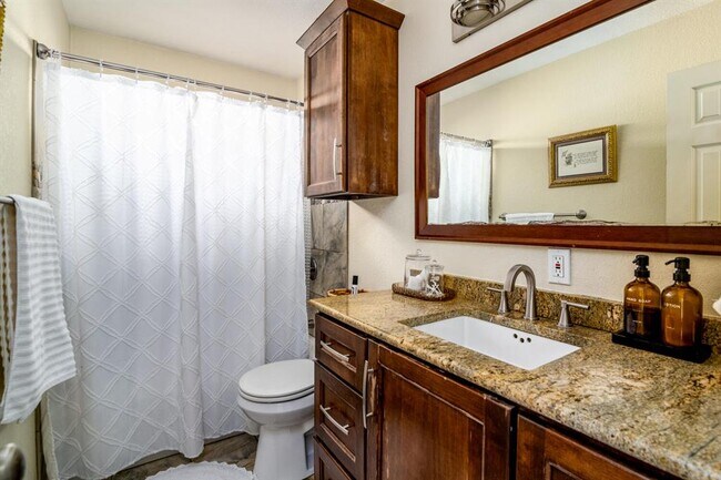 Building Photo - 9301 Tea Rose Trail