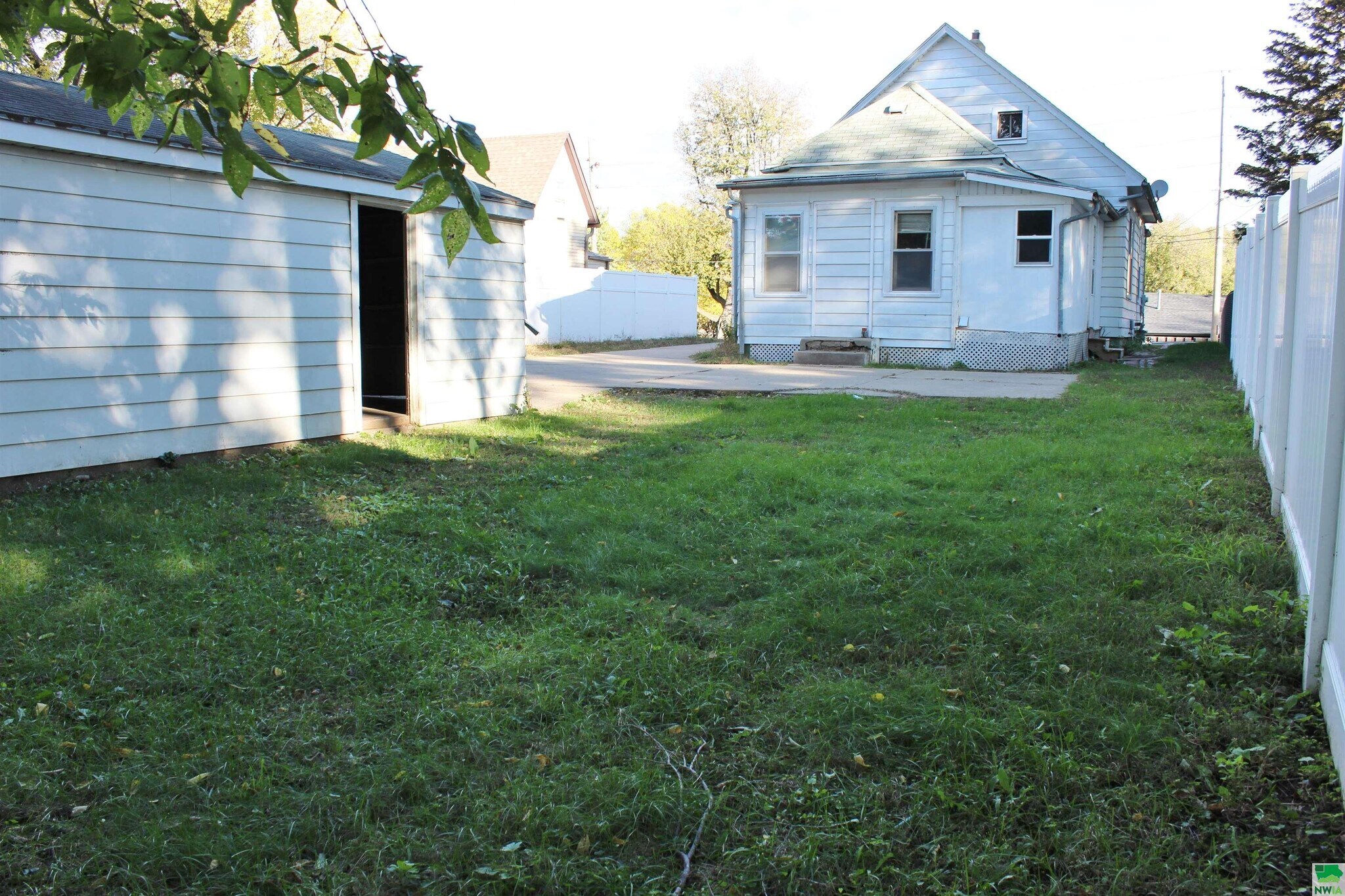 Building Photo - 2908 Jay Ave