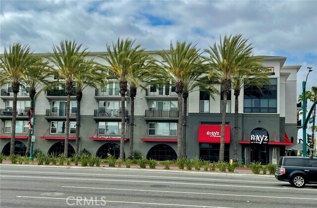 Building Photo - 1801 E Katella Ave