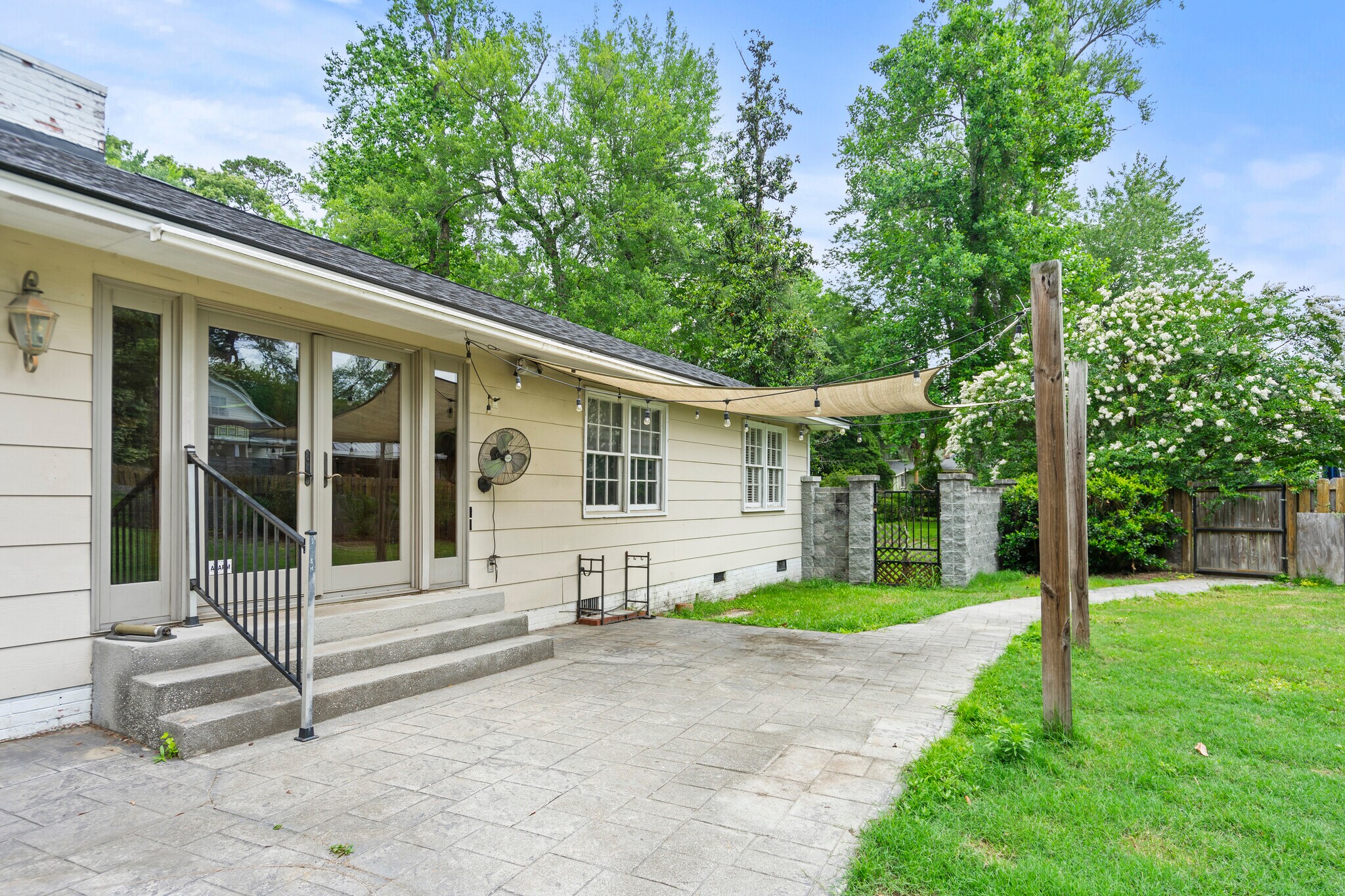 Building Photo - 514 S Cashua Dr
