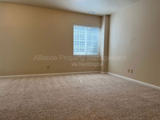 Building Photo - 9083 Musgrave St