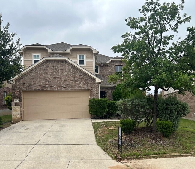 Primary Photo - Gorgeous 4 Bed/ 3Bath house for rent! Avai...