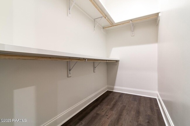 Building Photo - 108 Millie Park Dr