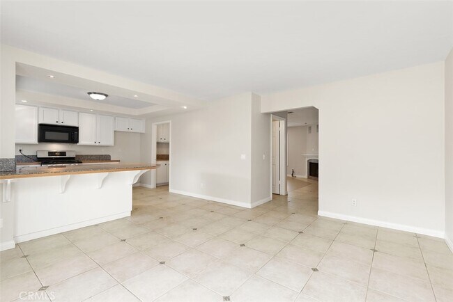 Building Photo - 42 Atherton-