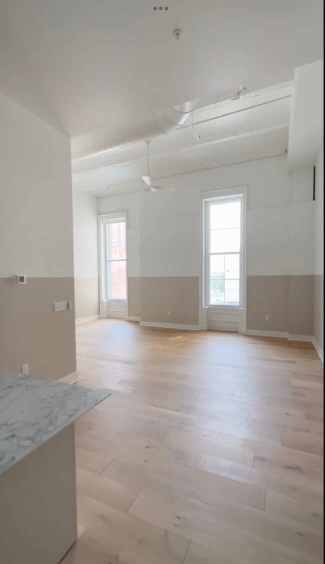 Building Photo - City Hall