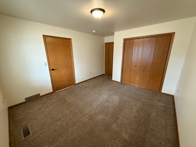 Building Photo - 1212 Glenn Pl