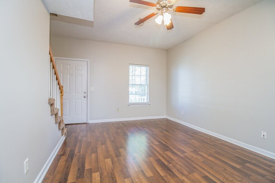 Building Photo - 2627 Sewanee Pl