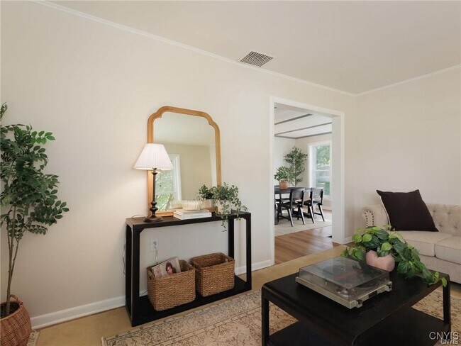 Building Photo - 435 S Hamilton St