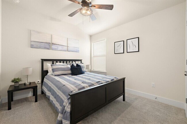 Building Photo - 6209 Dumfries Ln