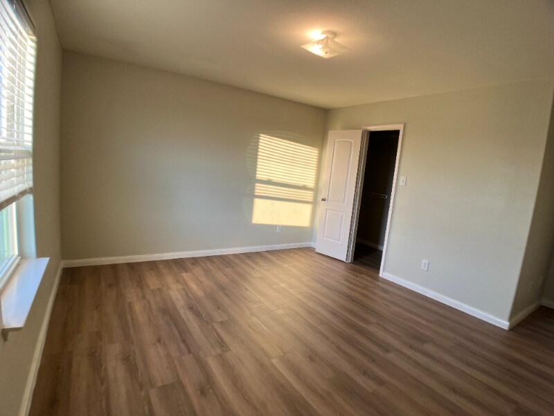 Building Photo - 312 Magnolia Dr