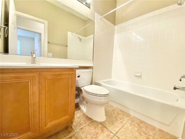 Building Photo - 208 Depaul Ct