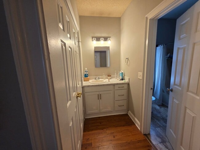 Building Photo - 183 Smith St