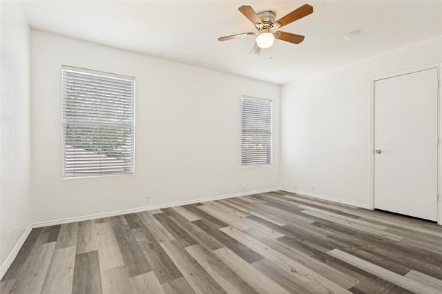 Building Photo - 2609 Van Buren Dr