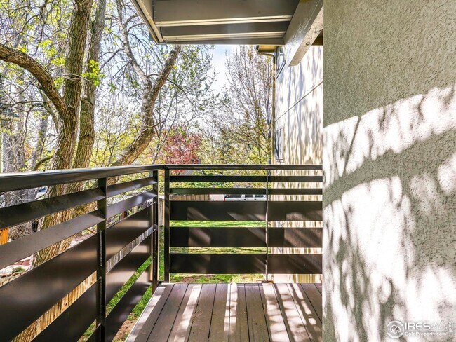 Building Photo - 6545 Kalua Rd