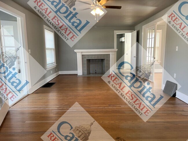 Building Photo - Cozy 2 Bedroom