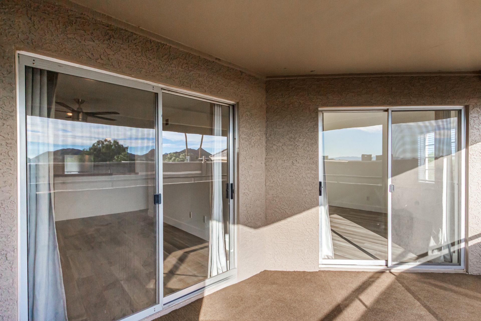 2 sliders leading to balcony - 1720 E Thunderbird Rd