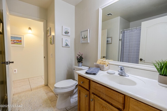 Building Photo - 5357 W Eagle Claws Ct