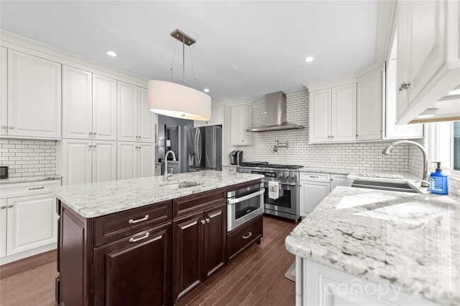 Building Photo - 19314 Yachtman Dr