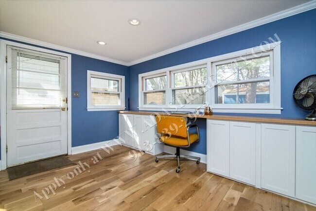 Building Photo - Beautiful Ranch Home in Brookside-Availabl...