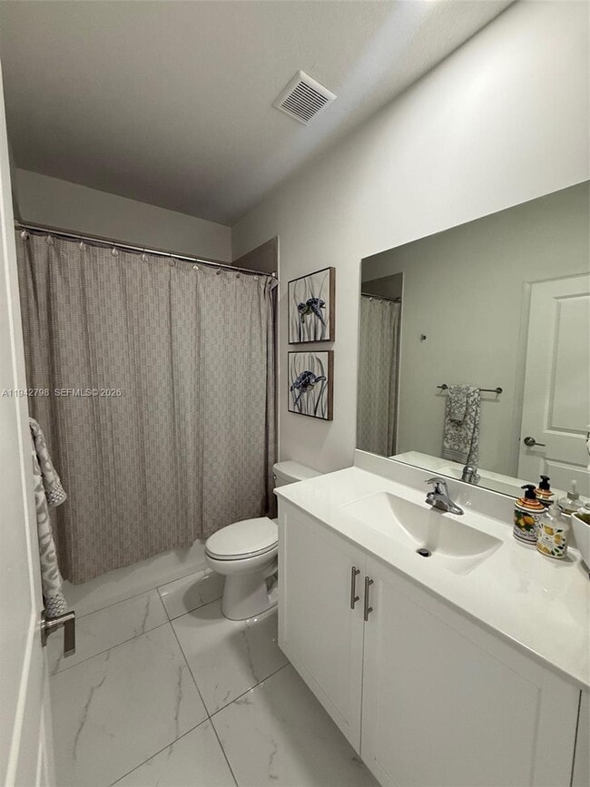 Building Photo - 21432 NE 2nd Path