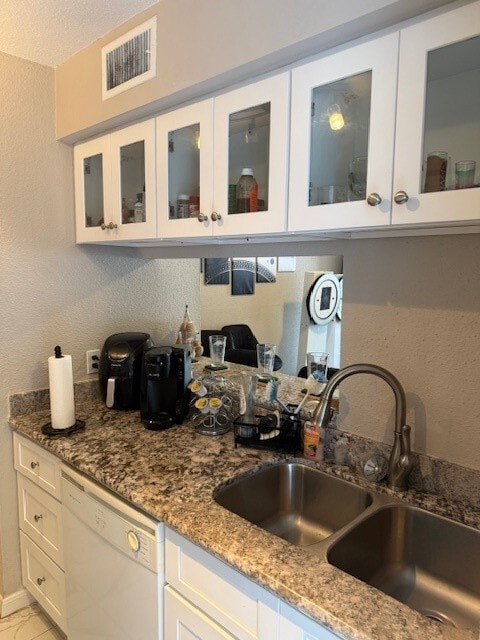 Building Photo - 6111 Beverly Hill St