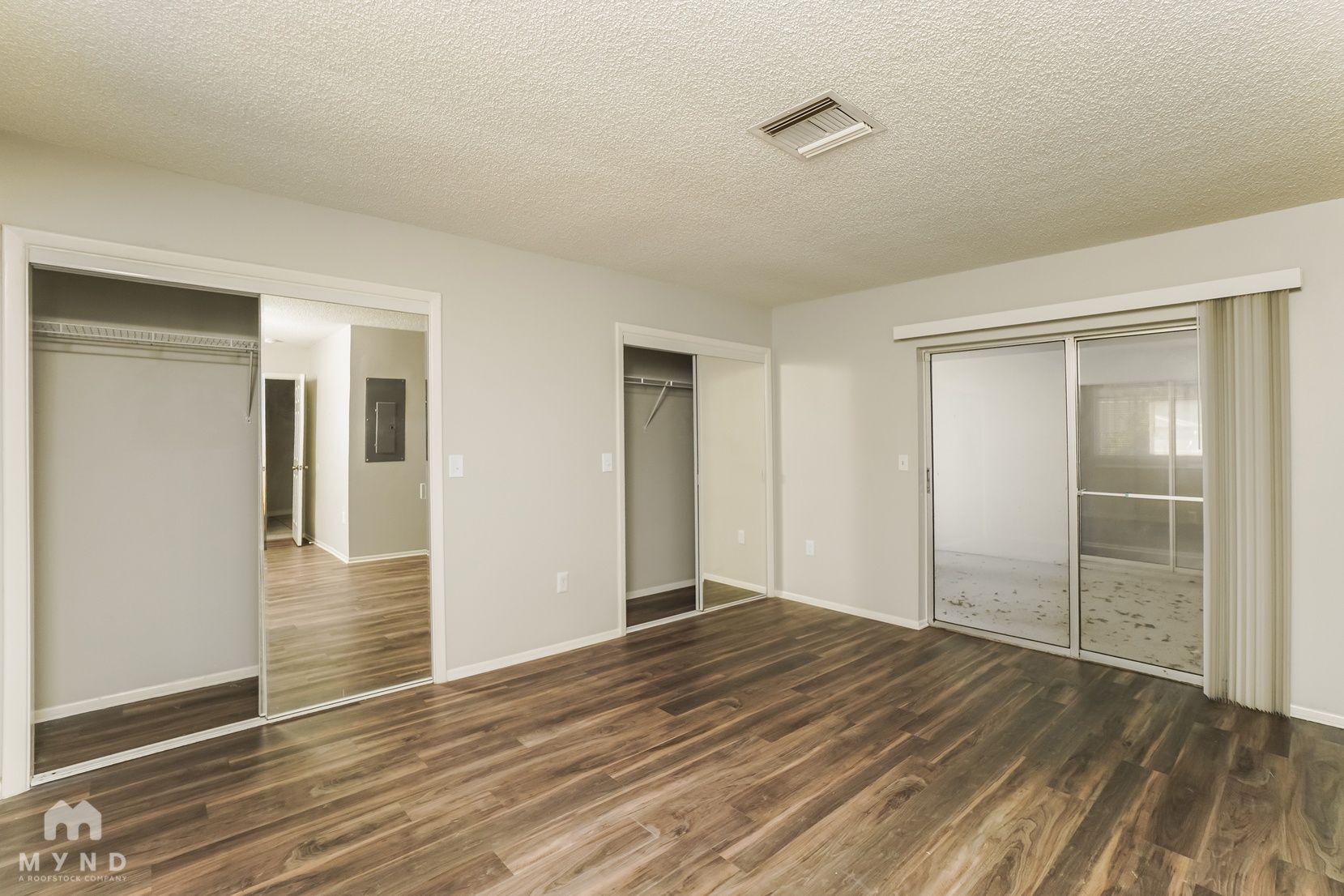 Building Photo - 6009 Applegate Dr