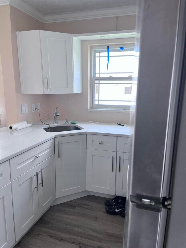 Building Photo - 251 S Golf Blvd