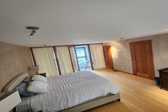 Building Photo - 606 Cascade Ave