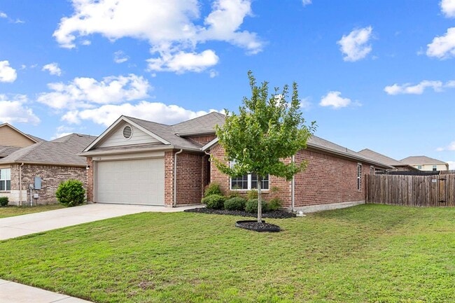 Building Photo - 5712 Montrelia Dr