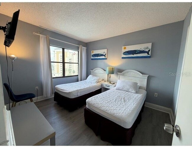 Building Photo - 6165 Carrier Dr