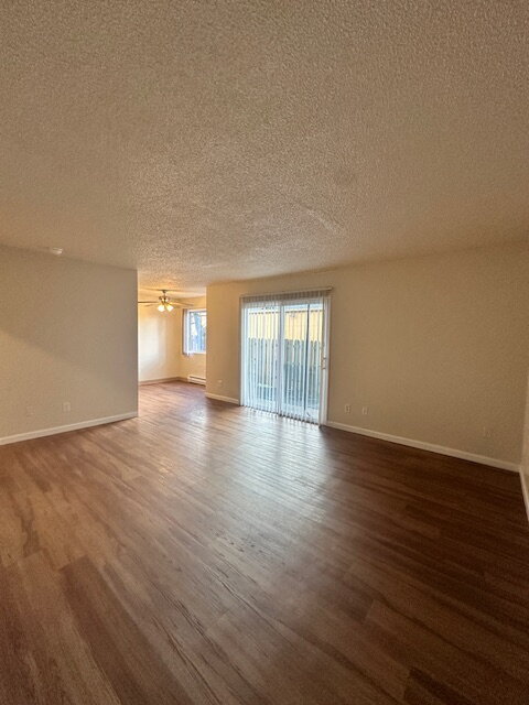 Building Photo - 2-Bedroom Apartment, Downstairs, Near Tran...