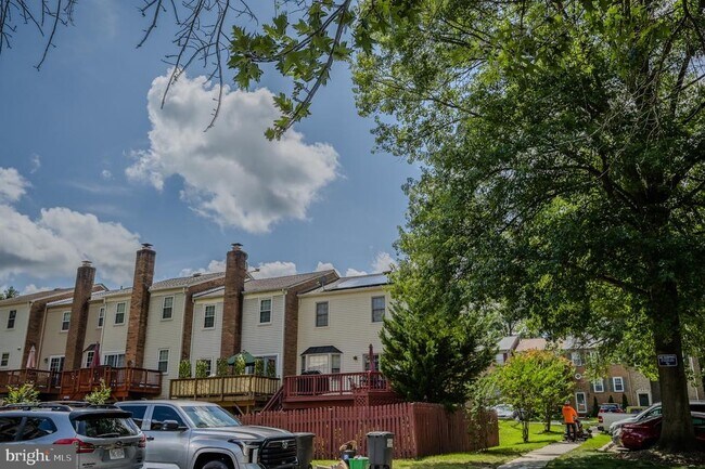Building Photo - 11327 Cromwell Ct